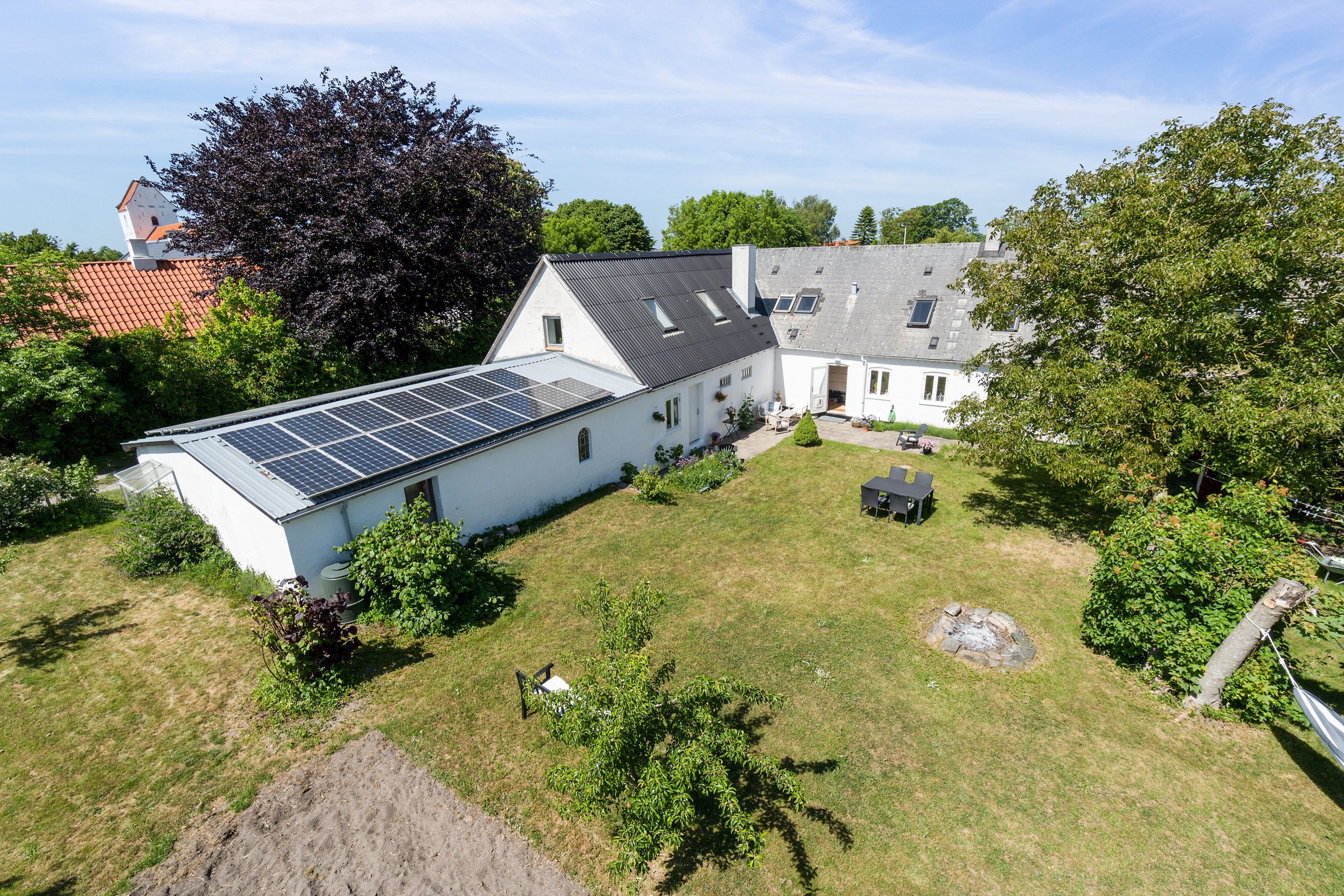 Villa på Nørholm Bygade 23 9240 Nibe.