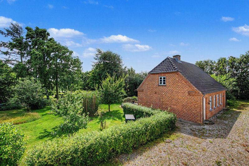 Property image number 2