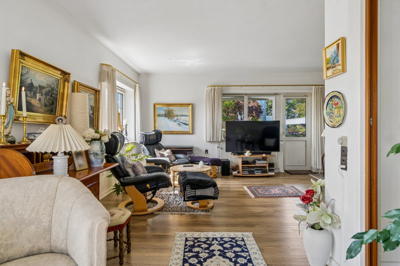 Property image number 8