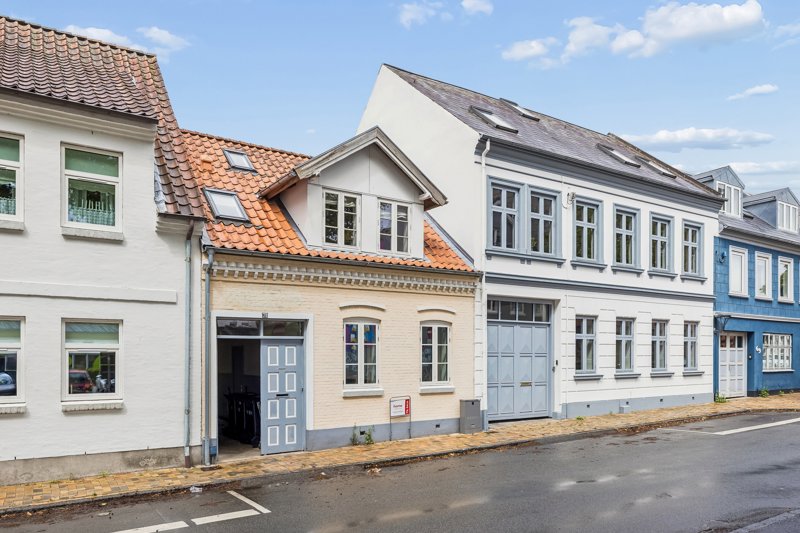 Property image number 1