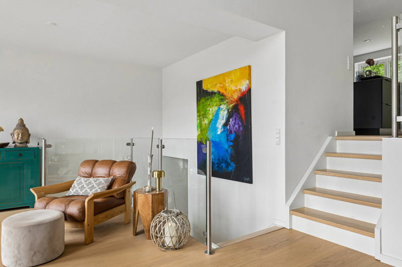 toggle-gallery-image
