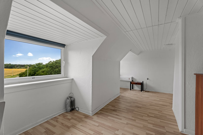 Property image number 2