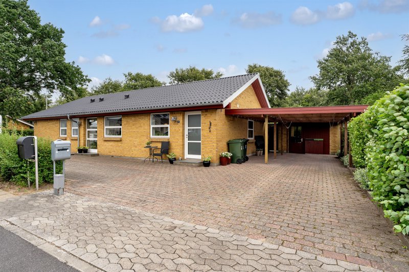 Property image number 1