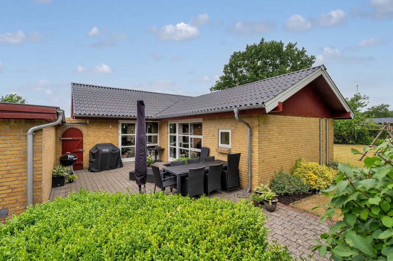 Property image number 2