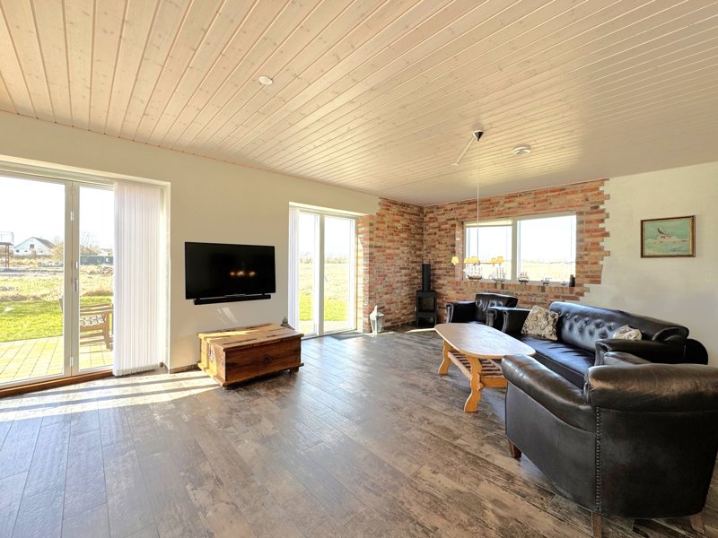 Property image number 8