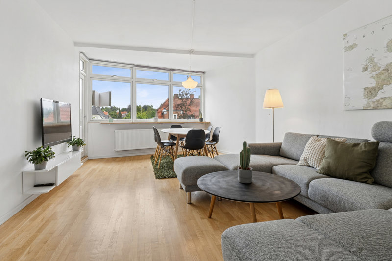 Property image number 2
