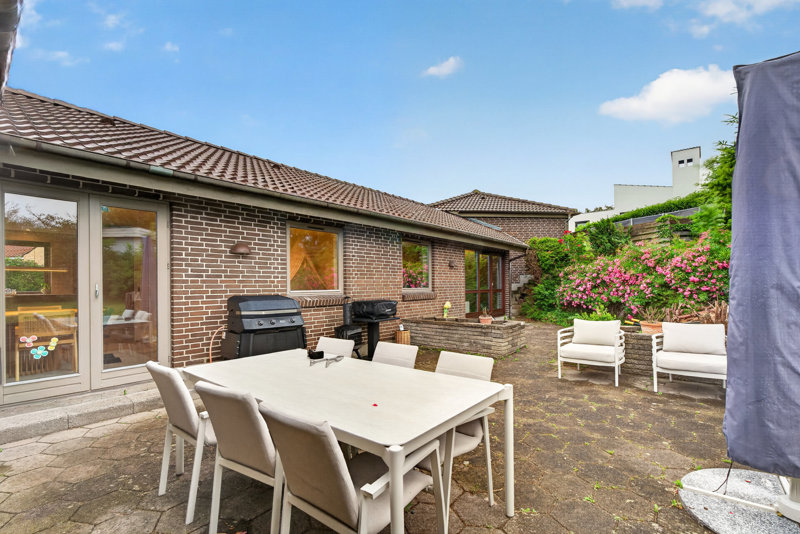 Property image number 2
