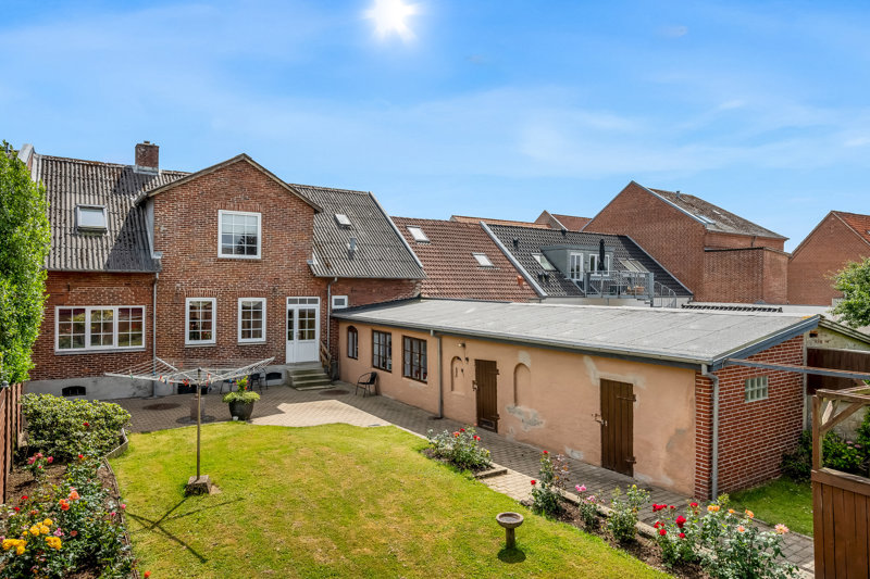 Property image number 1