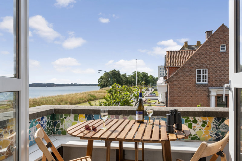 Property image number 2