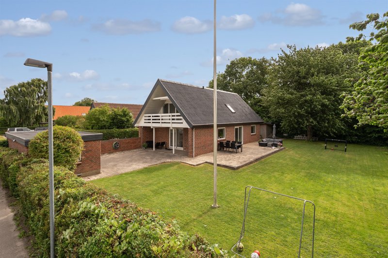 Property image number 2