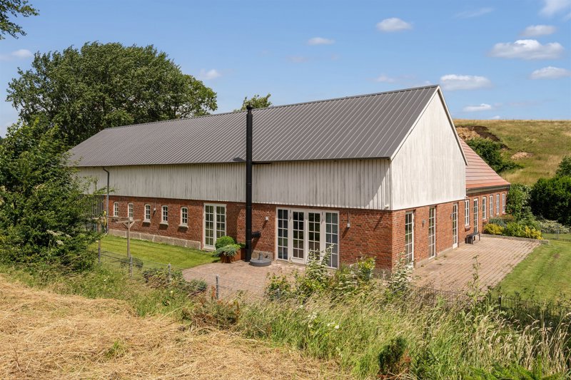 Property image number 8