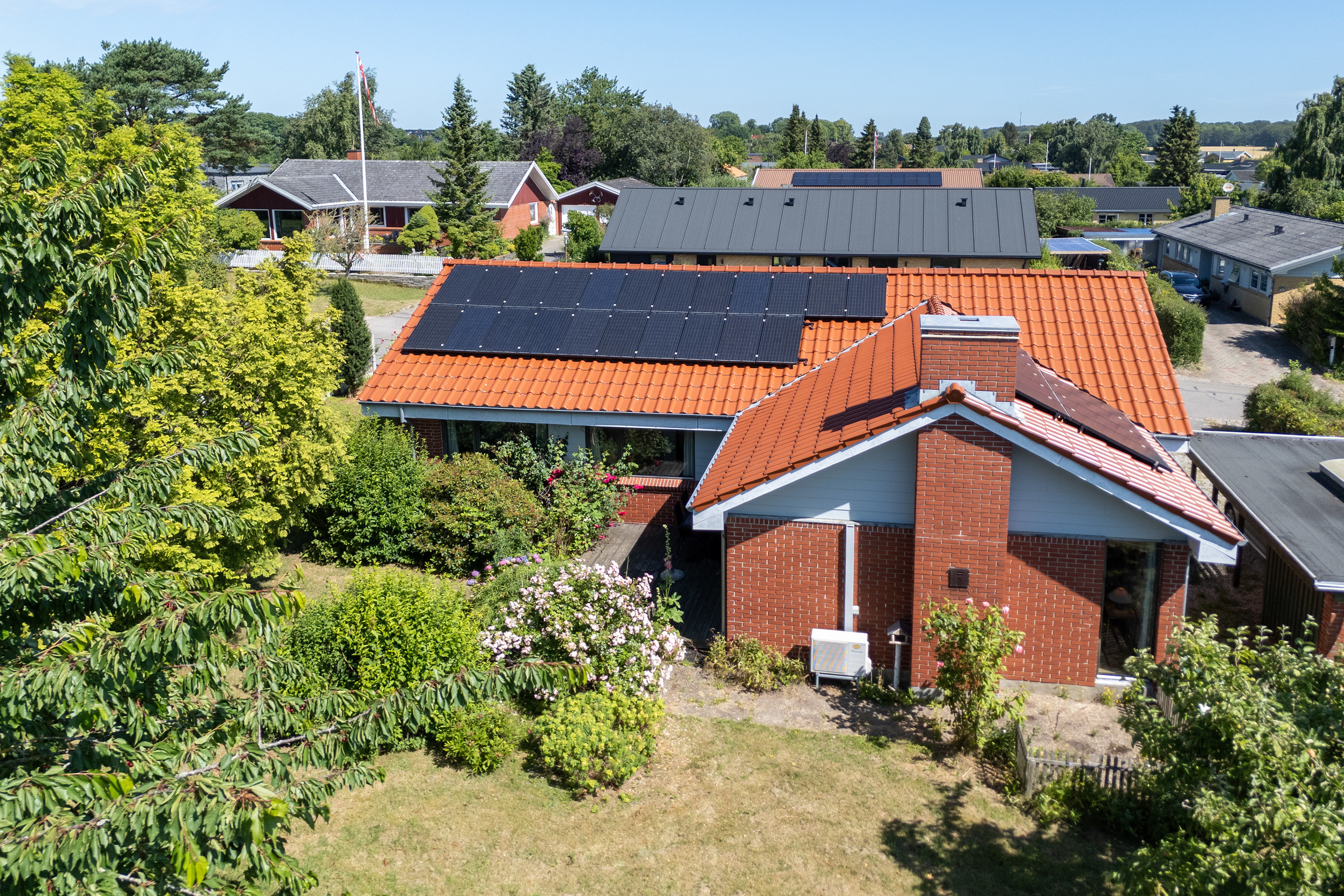 Villa på Stokbrovej 76 8520 Lystrup.