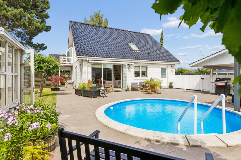 Property image number 2