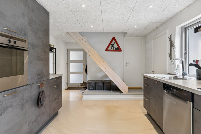 Property image number 8