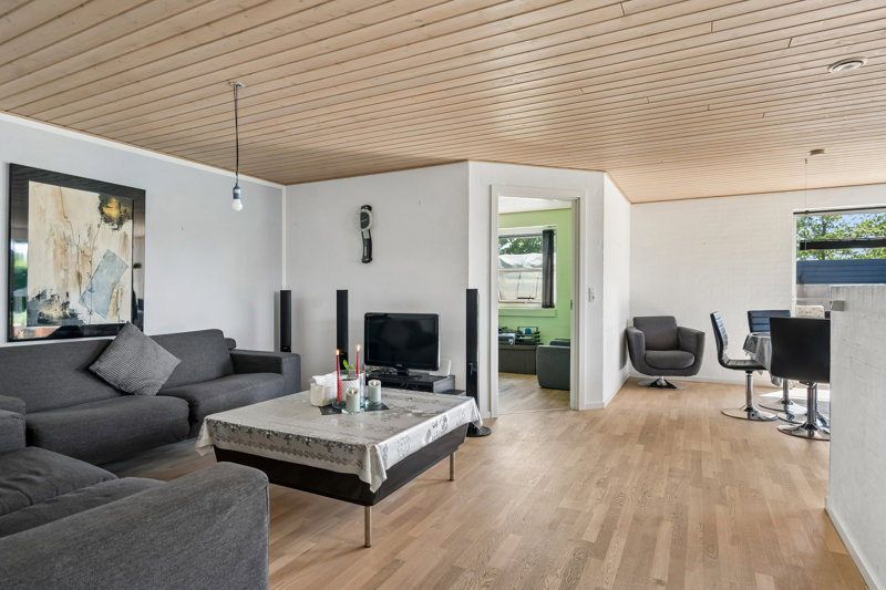 Property image number 8
