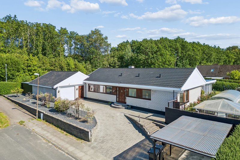 Property image number 1