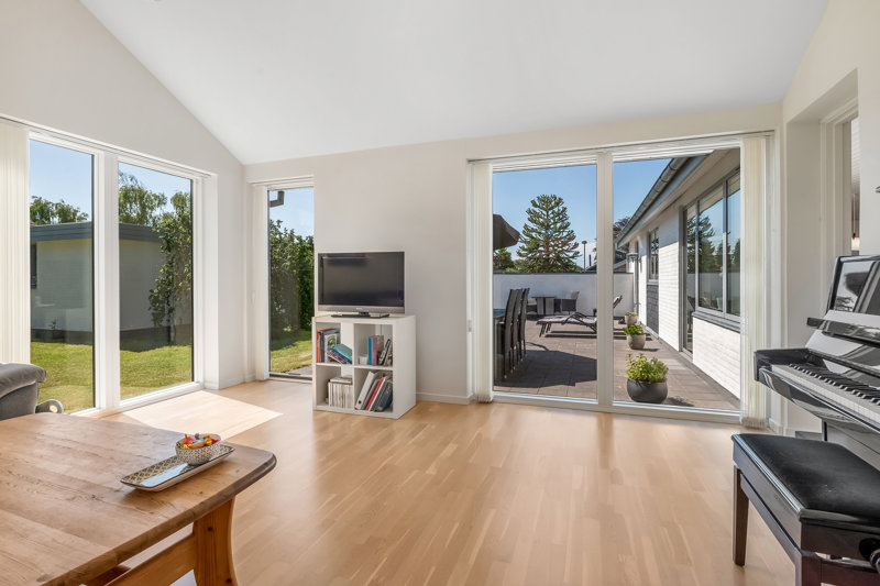 Property image number 8