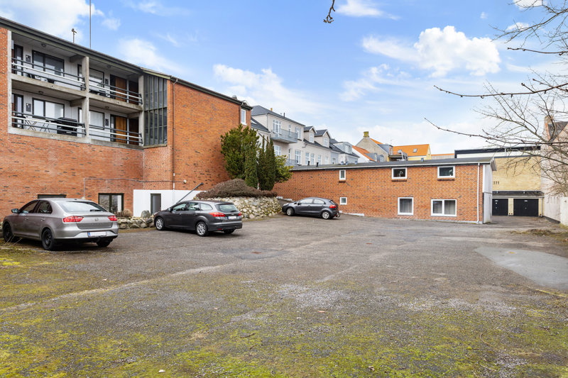 Property image number 2