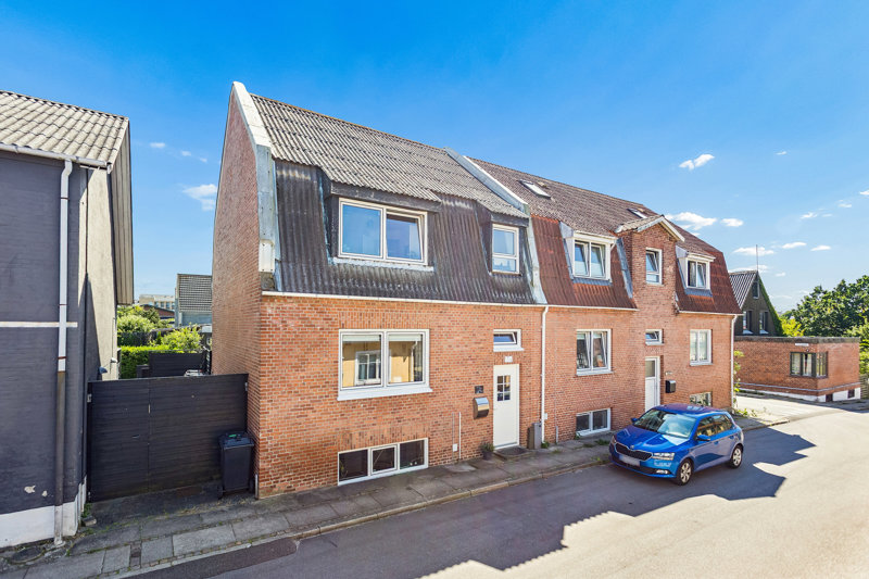 Property image number 1