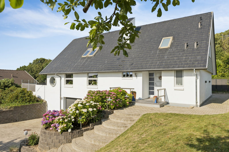 Property image number 2