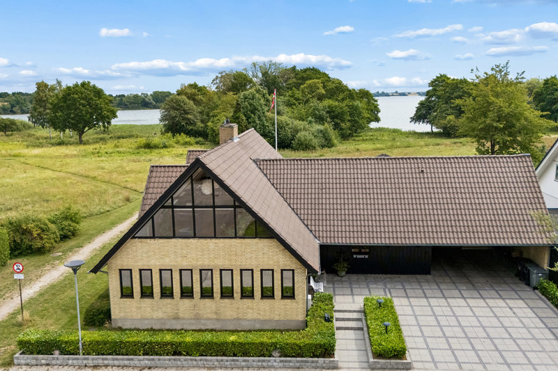 Property image number 2