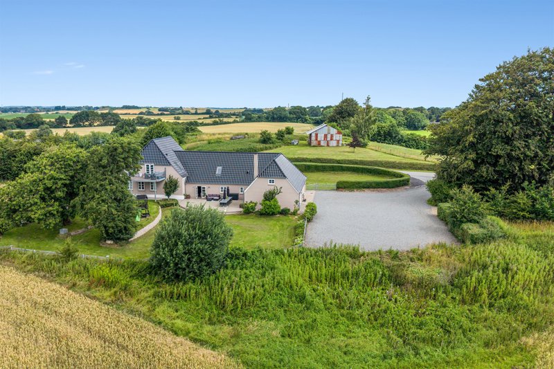 Property image number 3