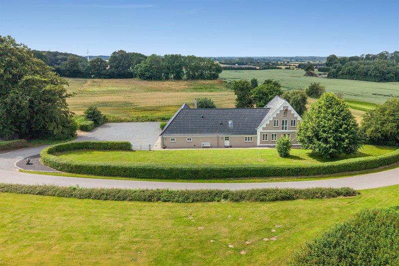 Property image number 1