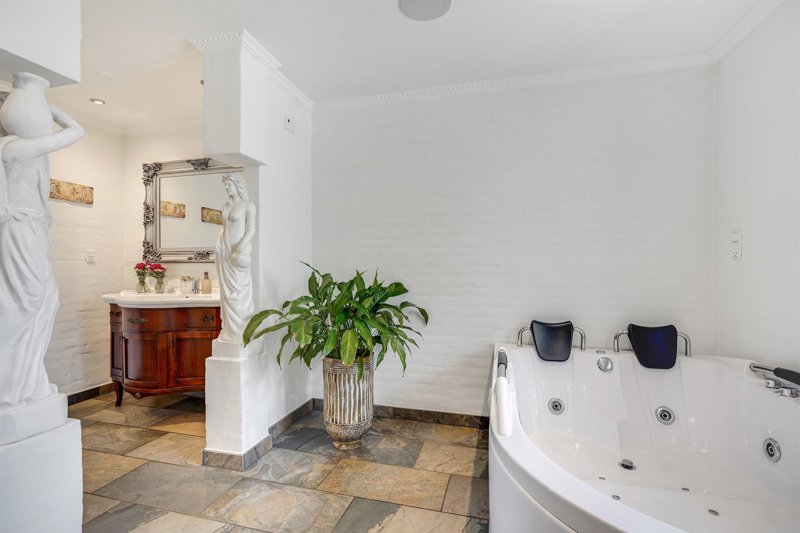 Property image number 7