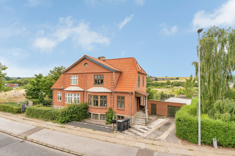 Property image number 1