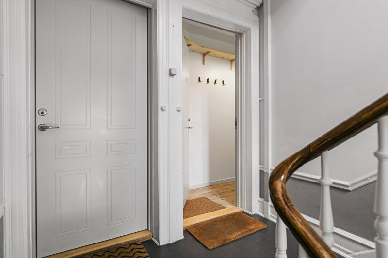 toggle-gallery-image