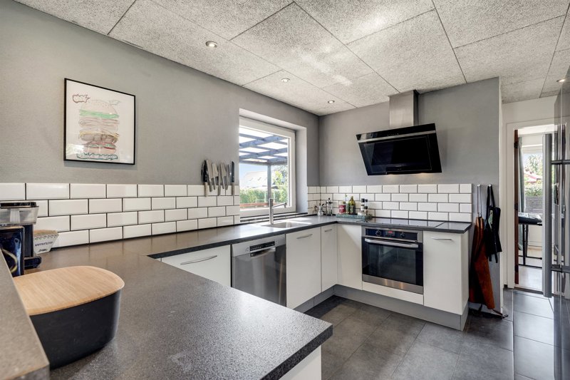 Property image number 8