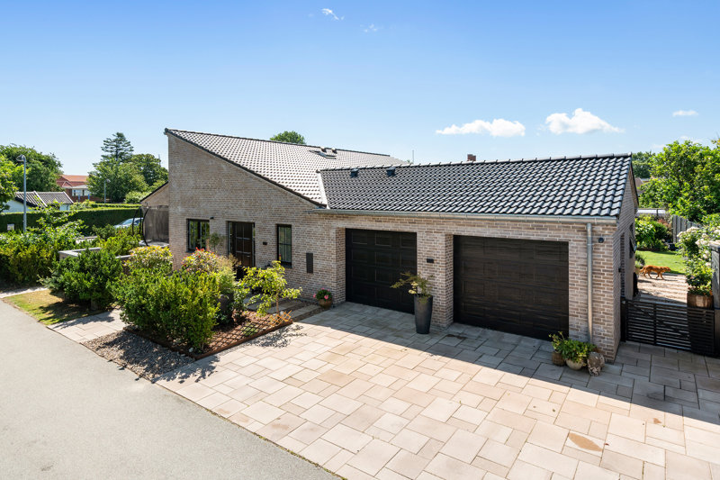 Property image number 1