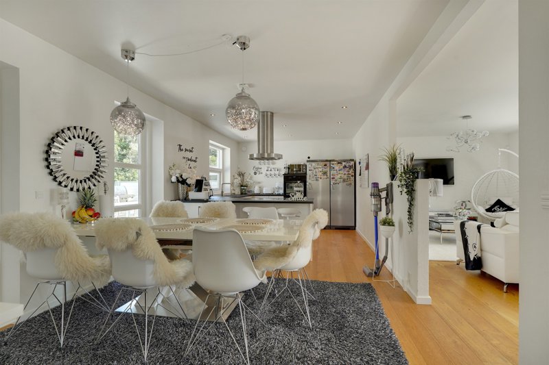Property image number 9