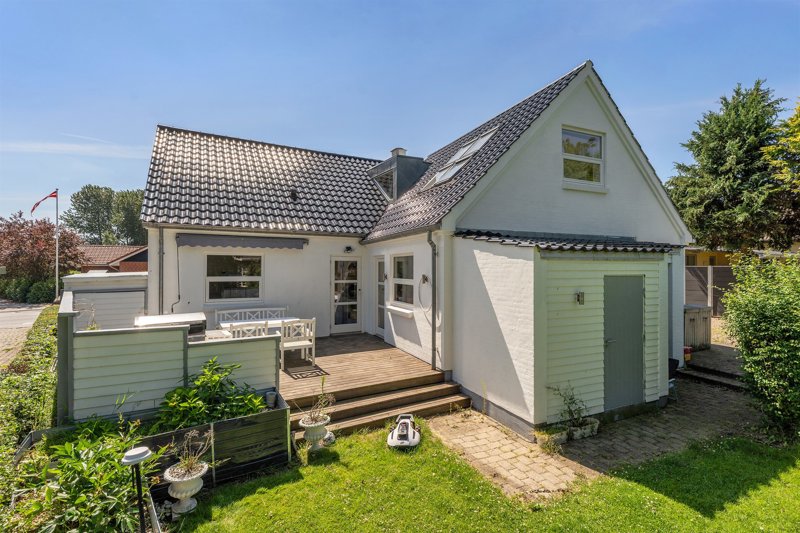 Property image number 2