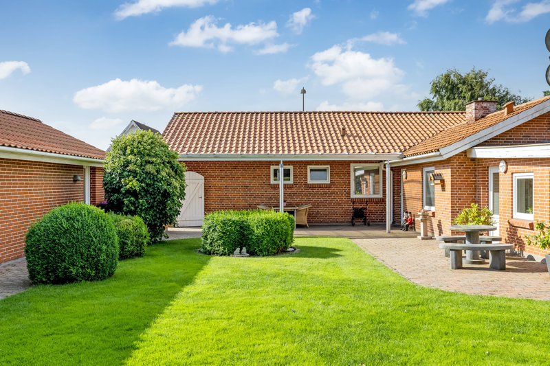 Property image number 2