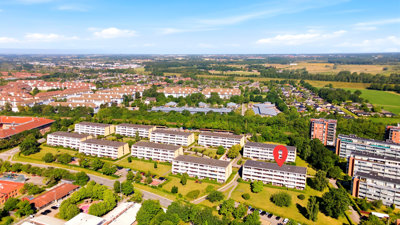 Skøn stuelejlighed med eksklusiv brugsret til have