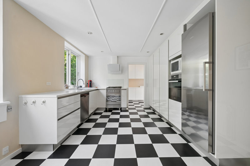 Property image number 11