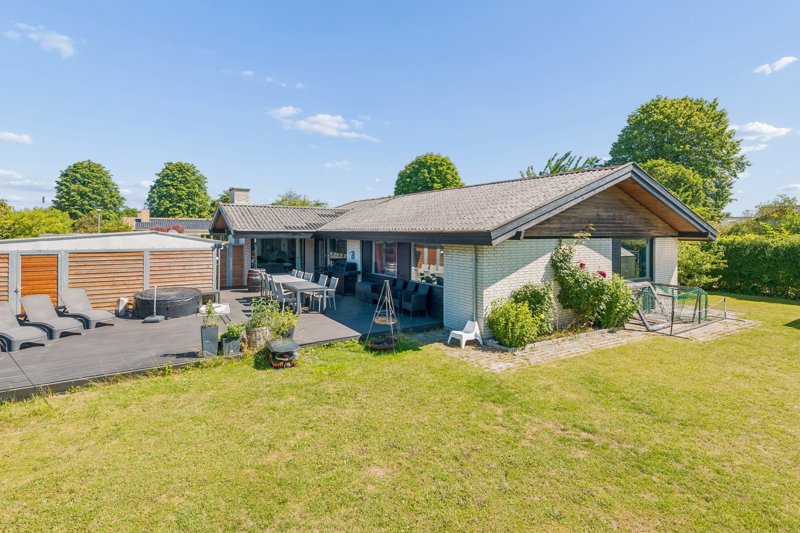 Property image number 1