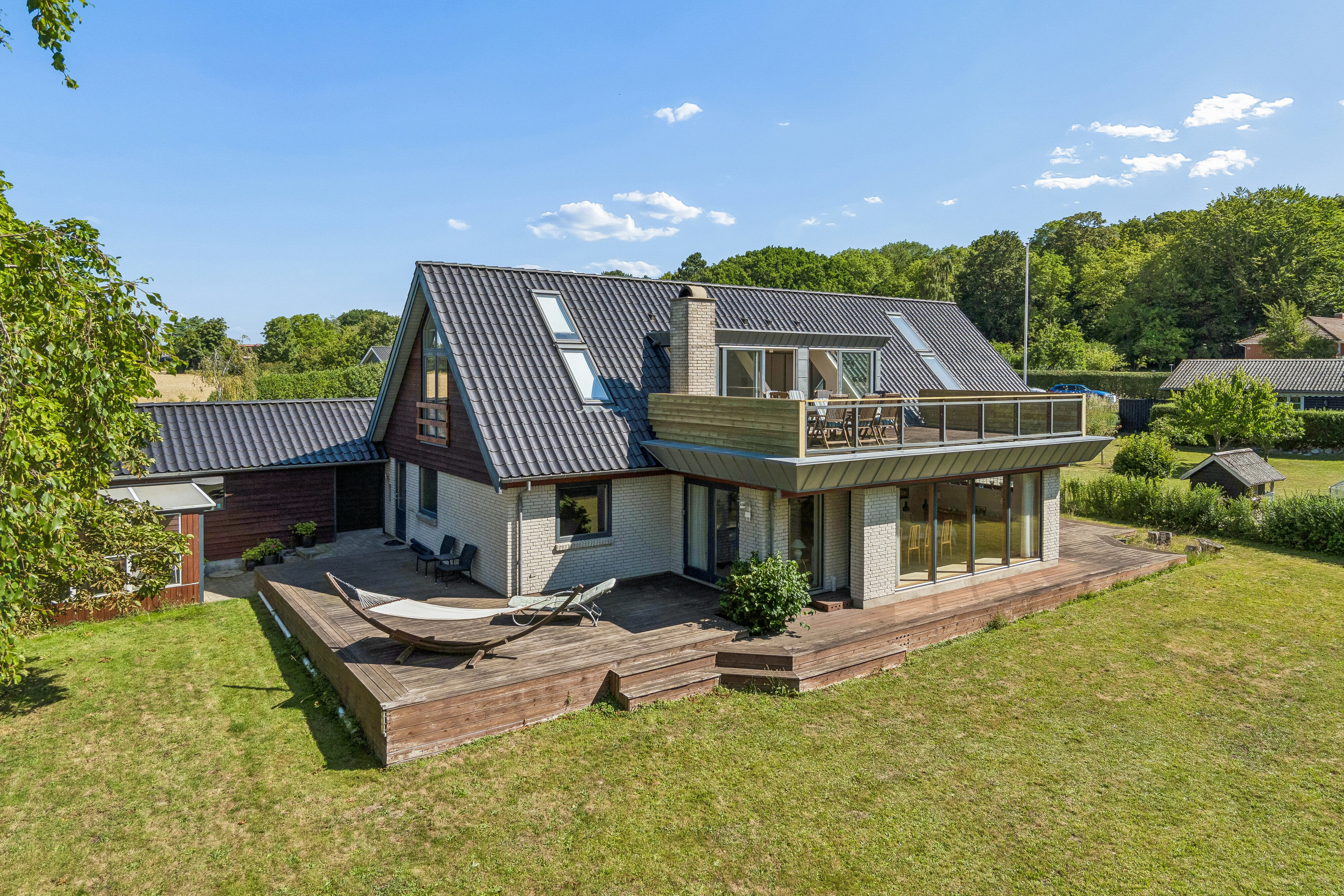 Casa, 291 m², terreny 1446 m²