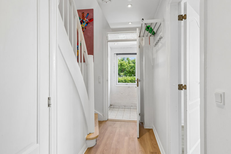 toggle-gallery-image