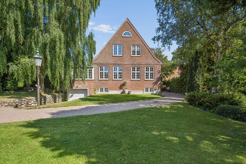 Property image number 2