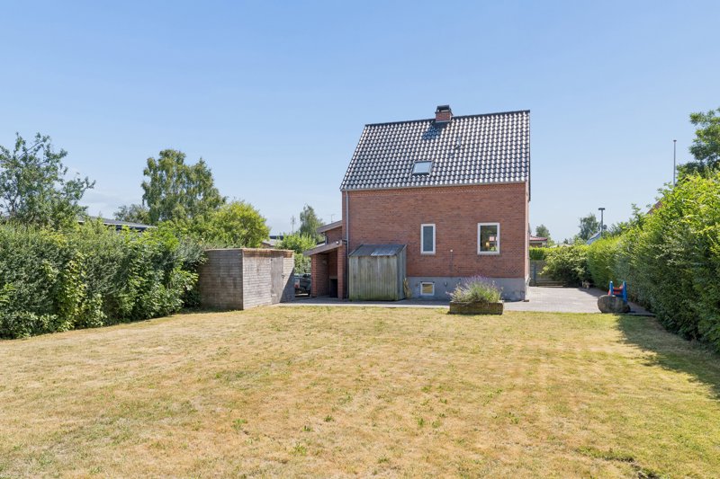 Property image number 2
