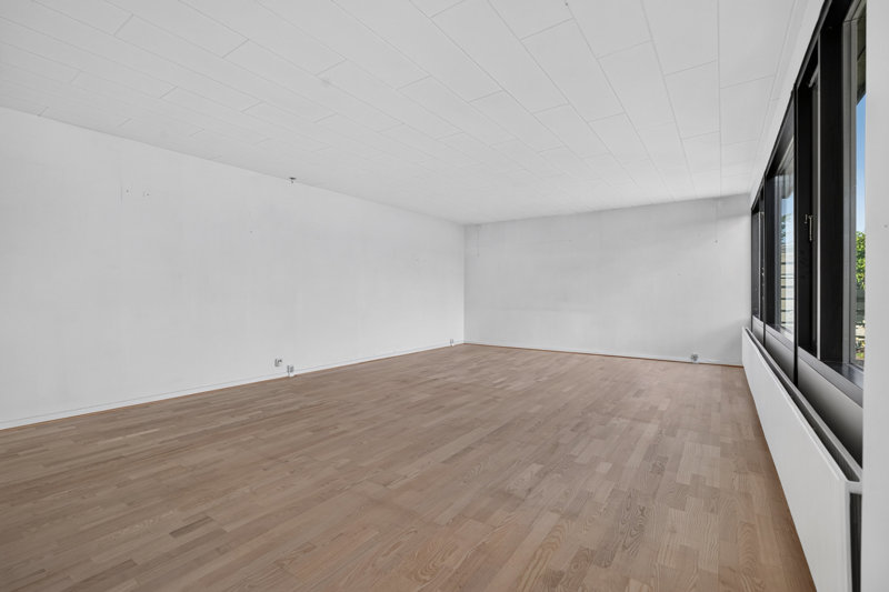 Property image number 8