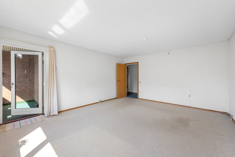 Property image number 8
