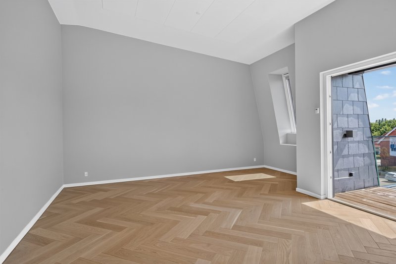 Property image number 8