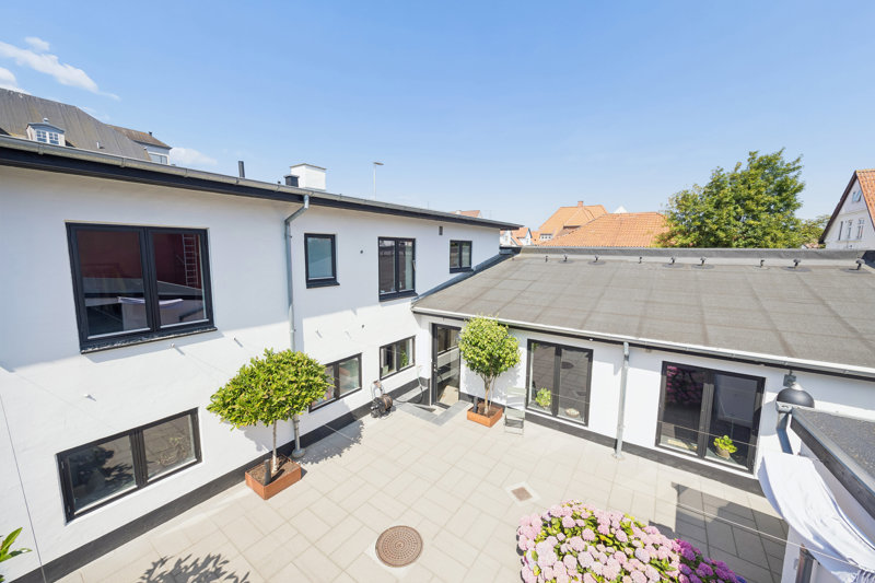 Property image number 2