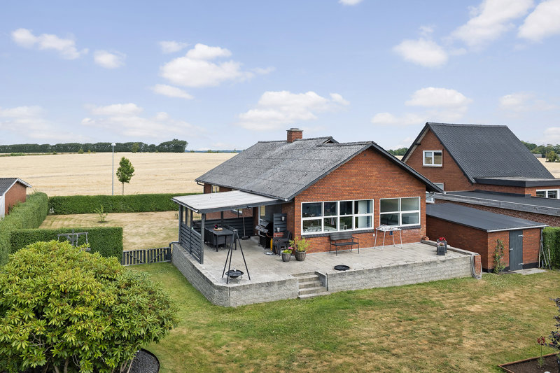 Property image number 2