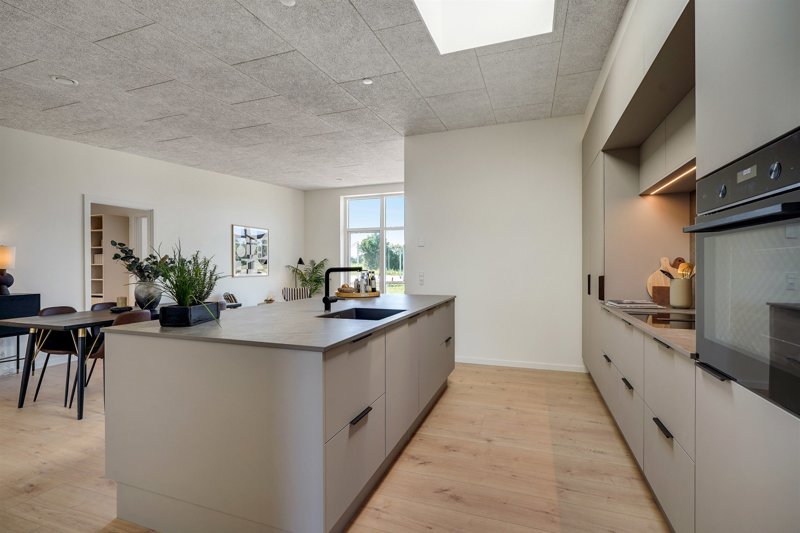 Property image number 8