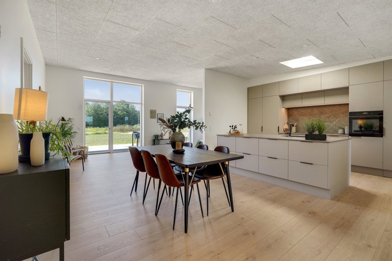 Property image number 6