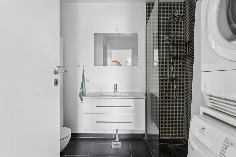 Property image number 9